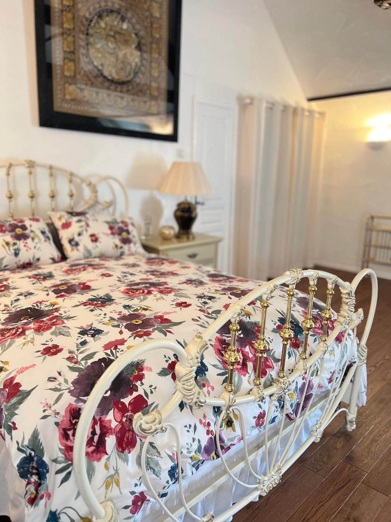 Bed and Breakfast Chez Thomas 7 Route Du Monde Ancien Saint-Georges-D'Aunay Экстерьер фото
